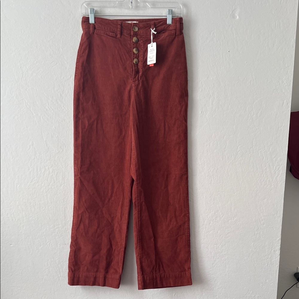Marine Layer Women corduroy pants.